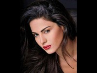Veena Malik Hot Photos